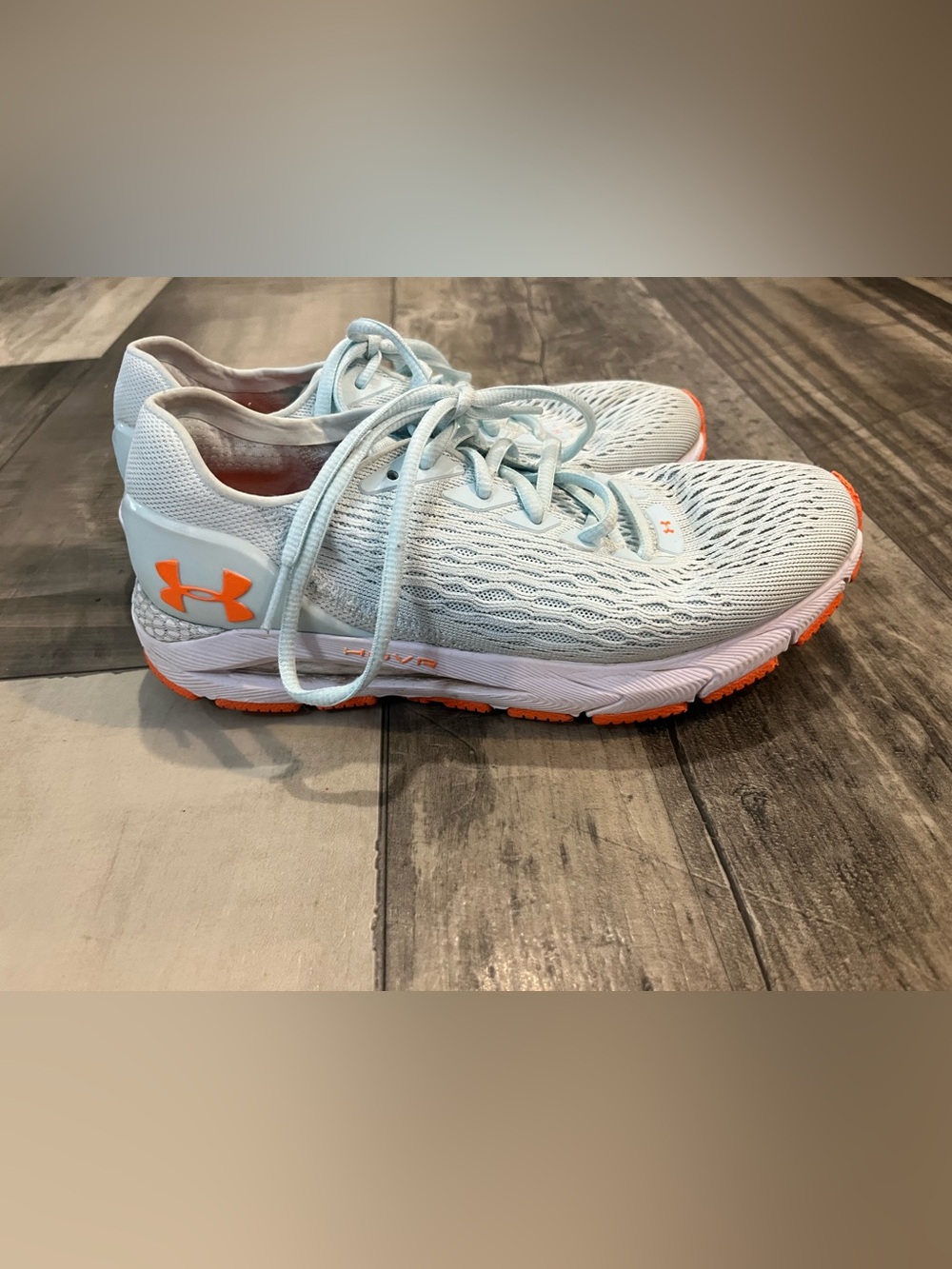 Under Armour HOVR Women’s Running Shoes women’s size 8